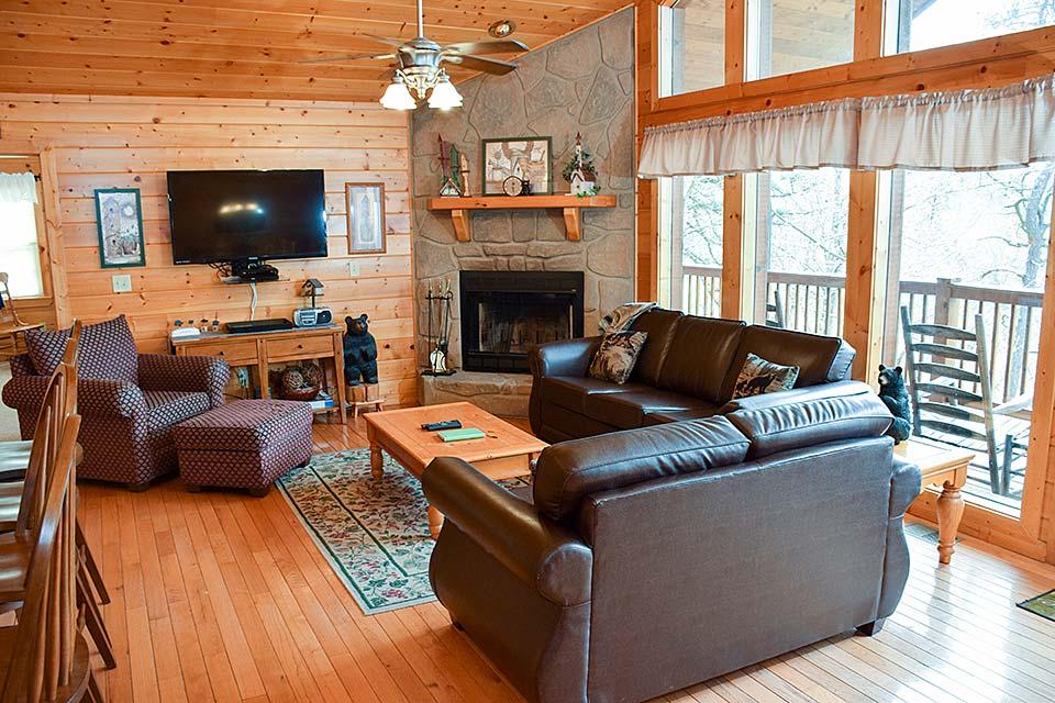 Perfect cabin for a family Thanksgiving